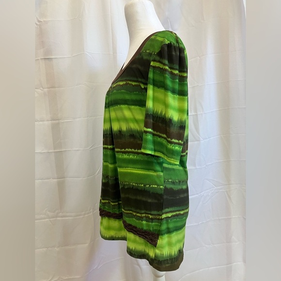 New Directions Green Relaxed 3/4 Sleeve Tunic - Picture 3 of 6
